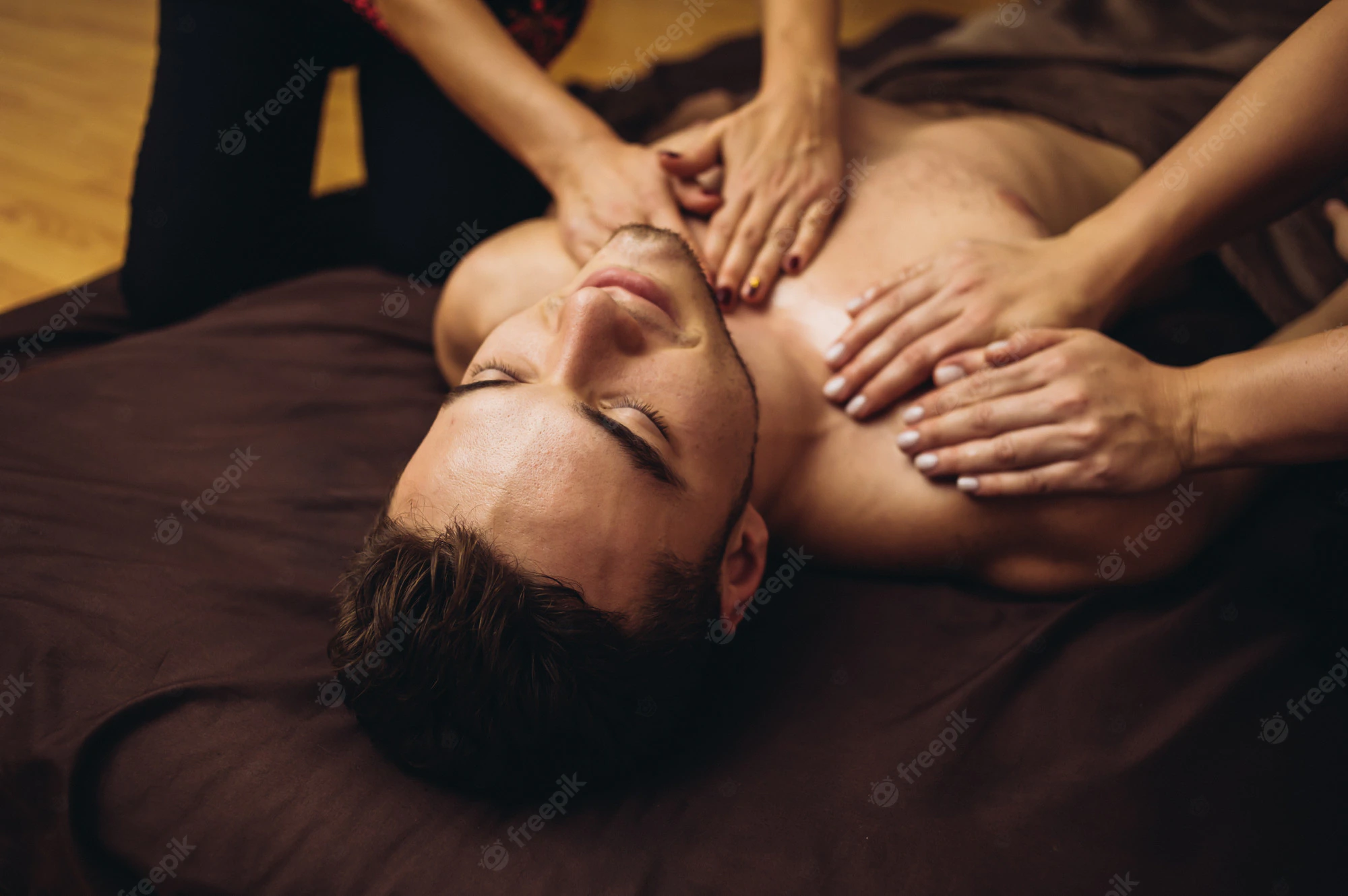 Four Hand Massage in Jumeirah Village Triangle-JVT